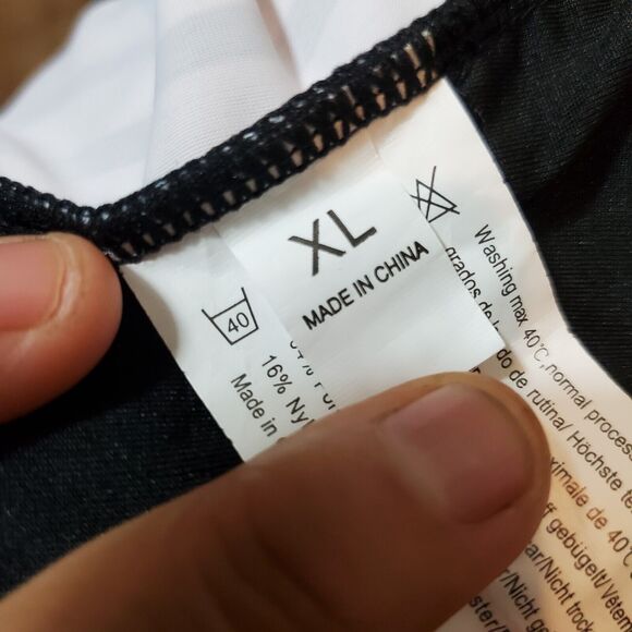 Selfiego Swimsuit One Piece Size XL NWT - Picture 5 of 8